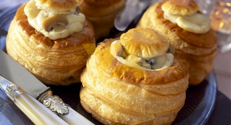 Vol au vent ai funghi e besciamella