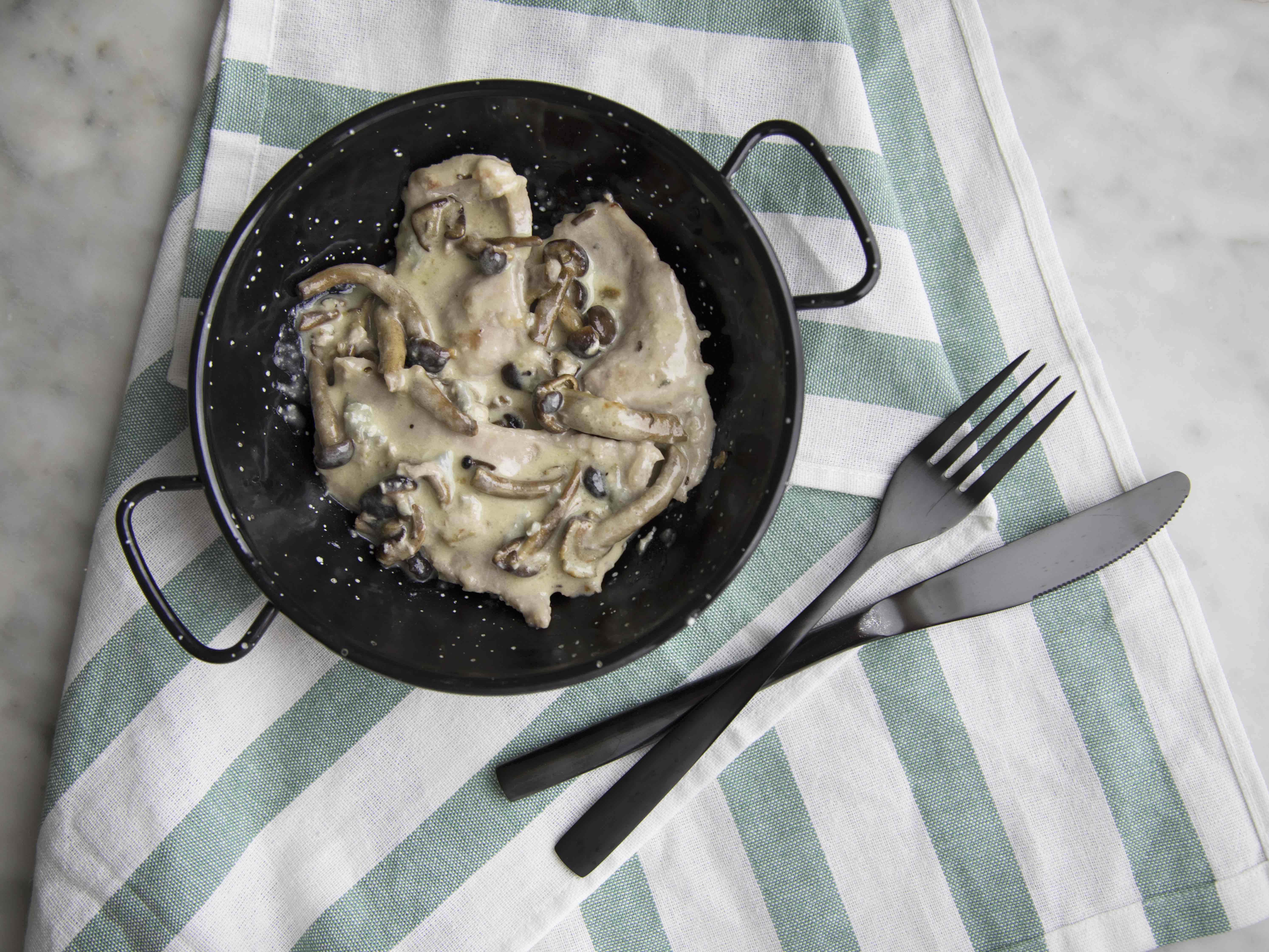 Straccetti di vitello ai funghi e gorgonzola