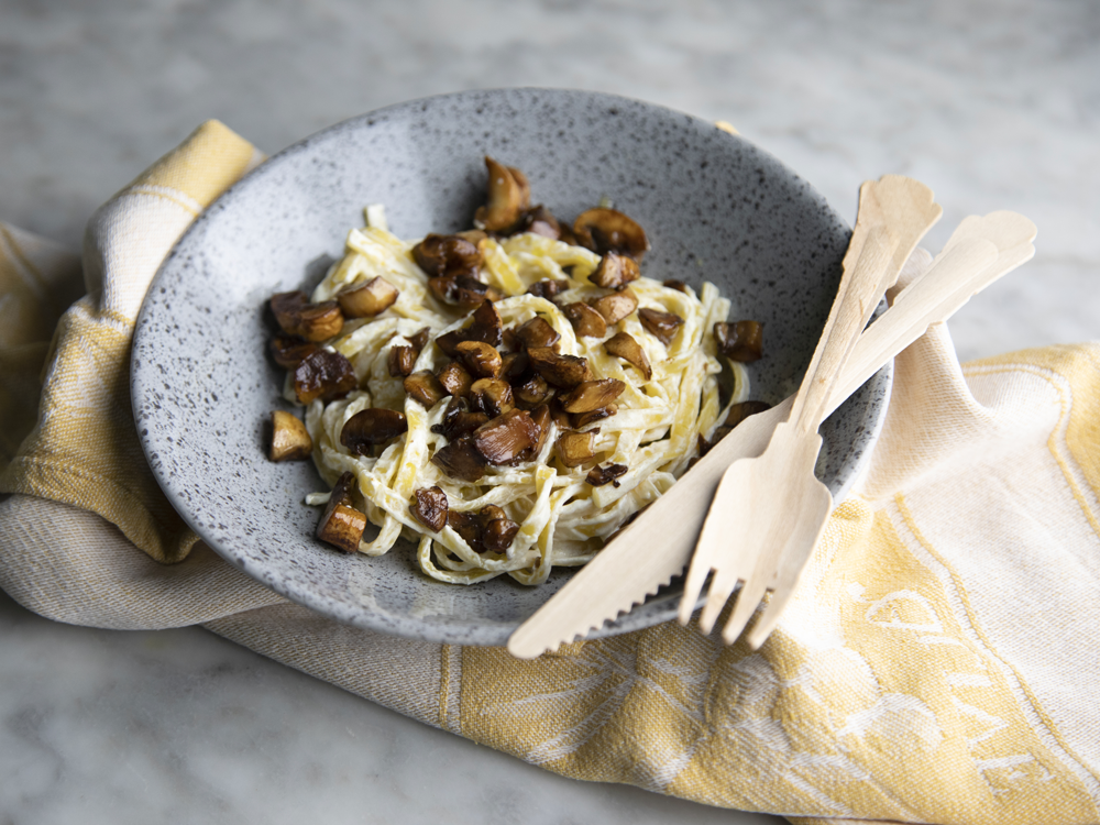 Pasta panna e funghi glassati