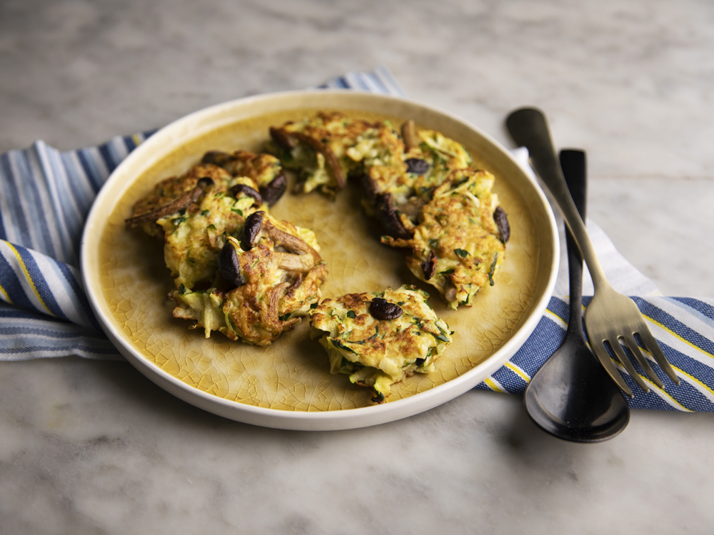 Frittelle di funghi e zucchine