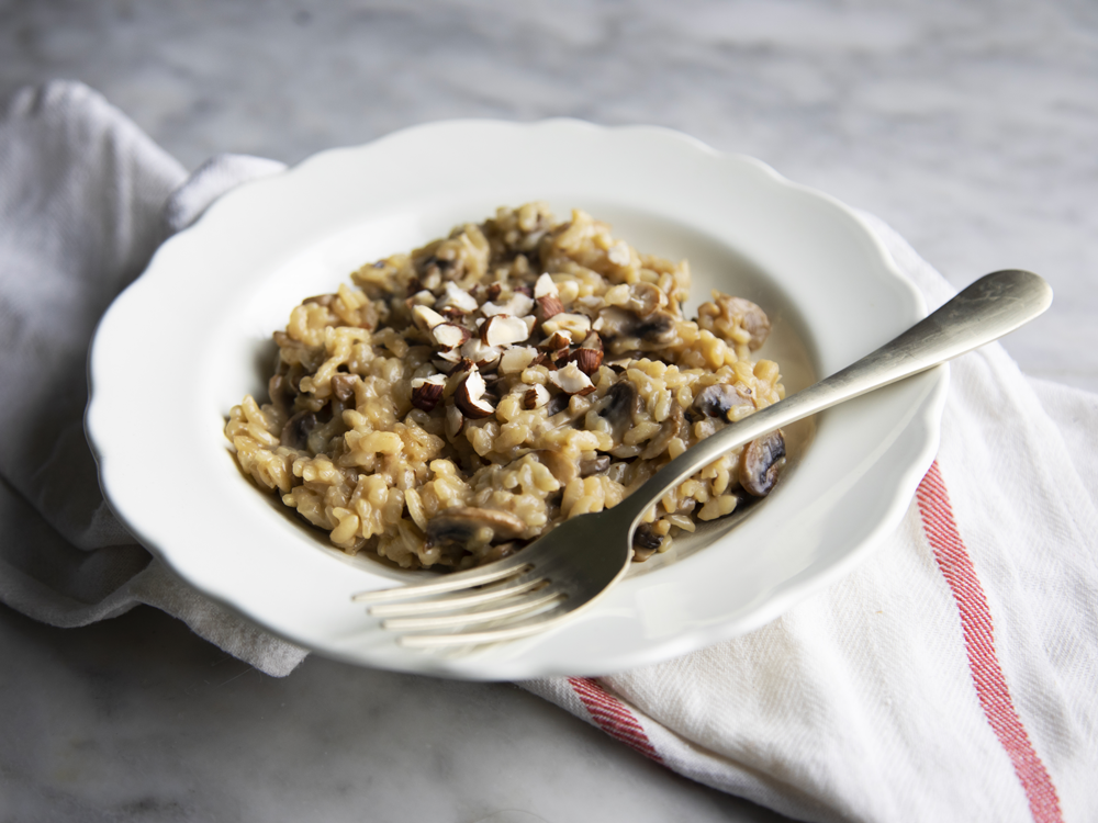 Risotto ai funghi con gorgonzola e nocciole